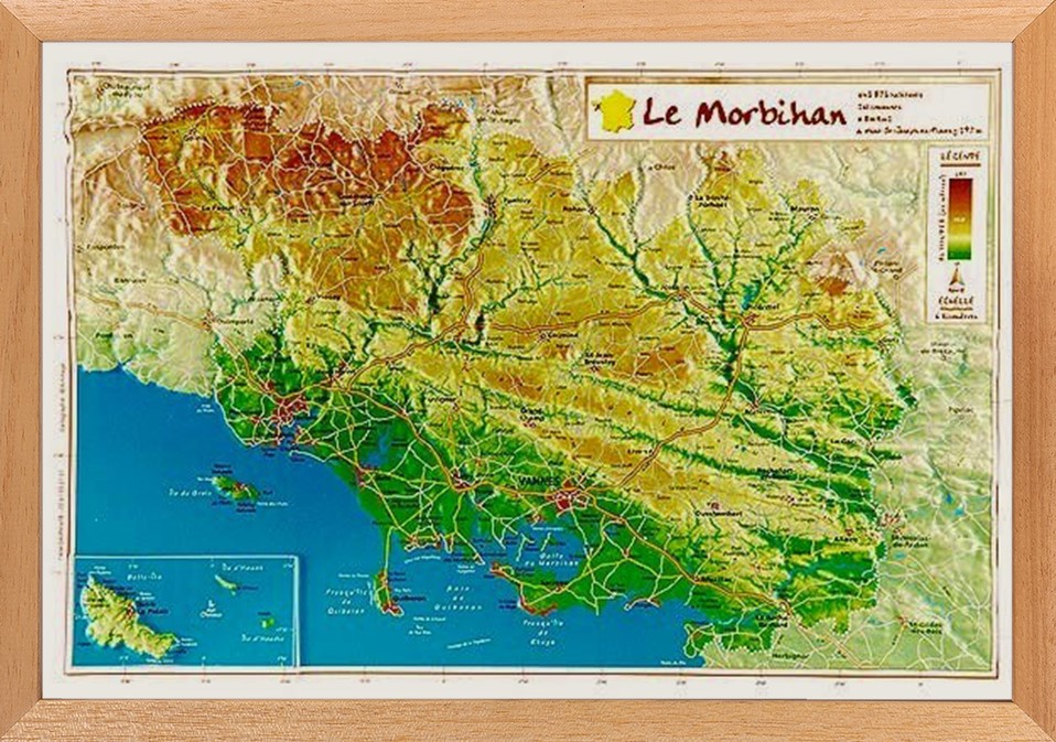 Carte en relief du Morbihan avec son cadre 